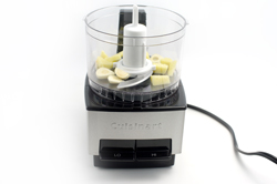 Vinaigrette in Mini-Food Processor