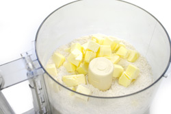Crust Making in Food Processor
