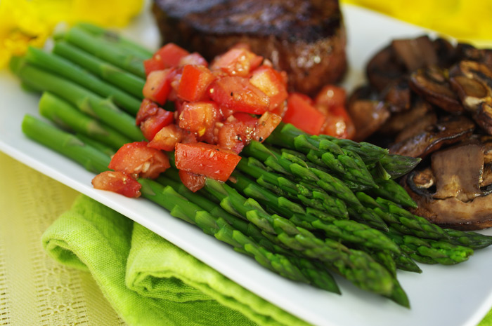 Asparagus with Tomato Garnish