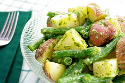 Potato and Green Bean Salad with Dill Pesto