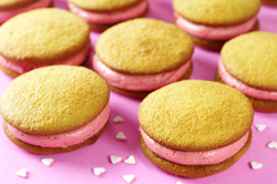 Vanilla Strawberry Whoopie Pies