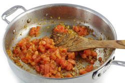 auteing Shallots and Tomatoes