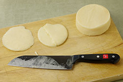 Slicing Cheese