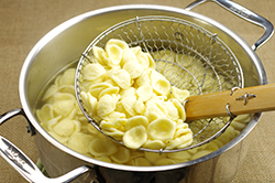 Straining Pasta