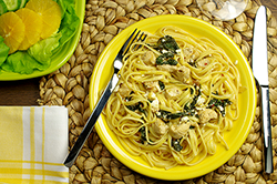 Linguine with Chicken, Spinach, and Feta Cheese