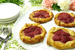 Mini Strawberry Galettes