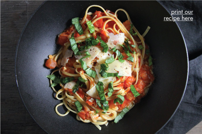 Easy Fresh Tomato Pasta