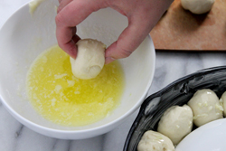 Dip in Garlic Butter