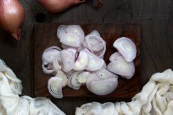 Slice Shallots