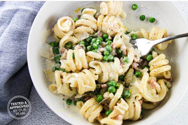 Creamy Pasta with Peas and Pancetta